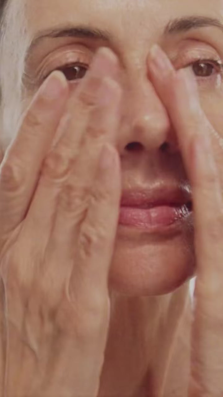 Charger la vidéo : Booster Anti-Teint Terne • Niacinamide